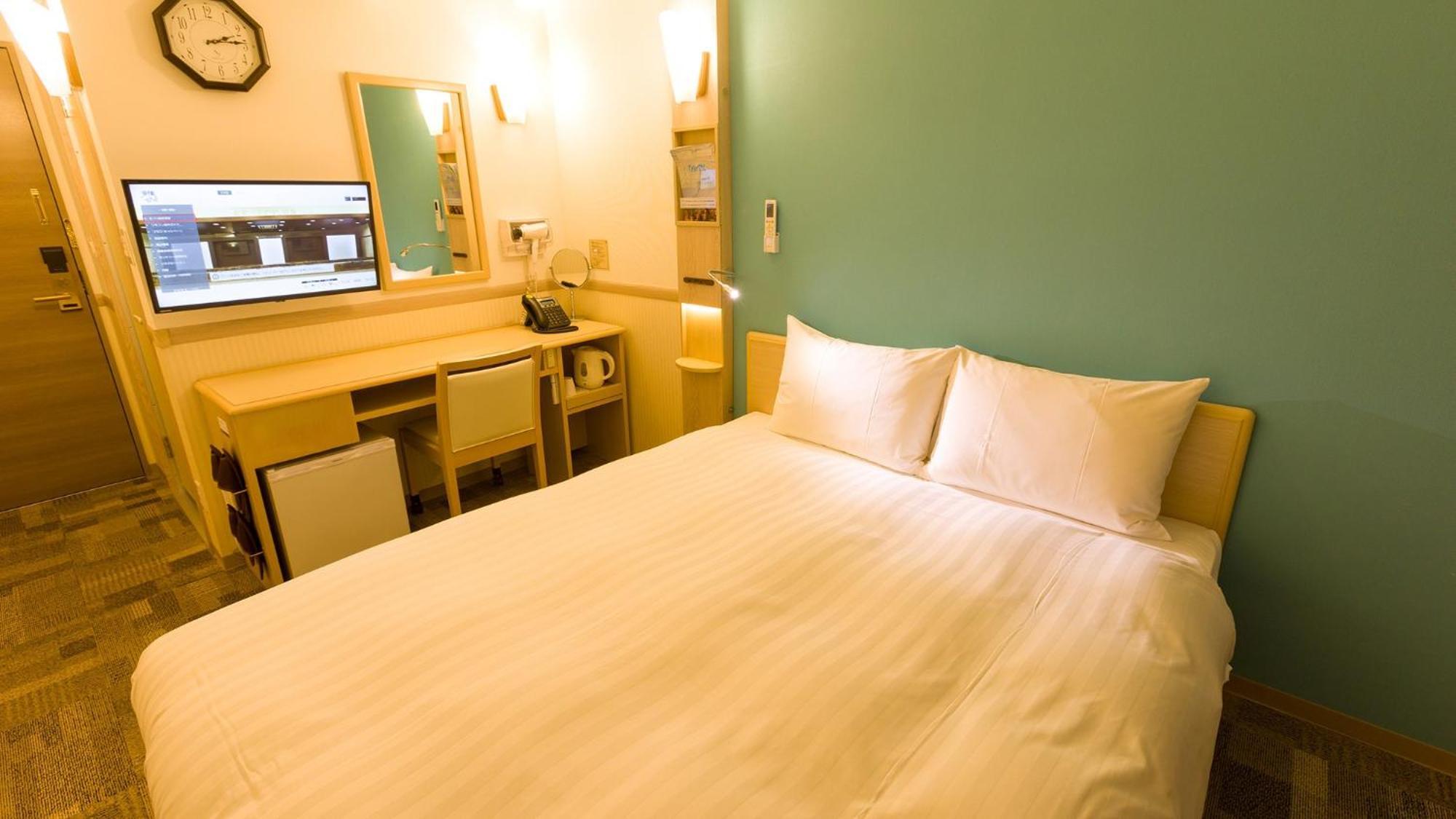 Toyoko Inn Ebina Eki Higashi Guchi Habitación foto